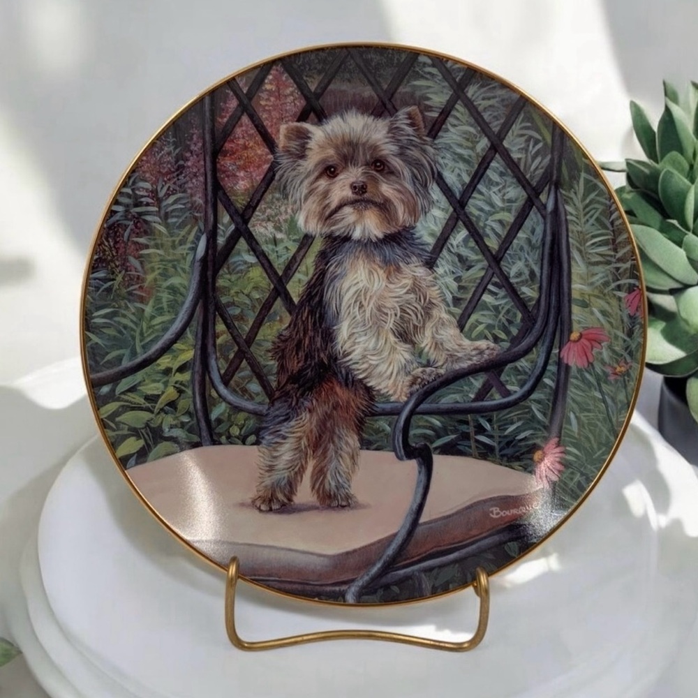 Yorkie Decor Plate With Stand Danbury Mint ‘Garden Seat Yorkie Pals’ Collection